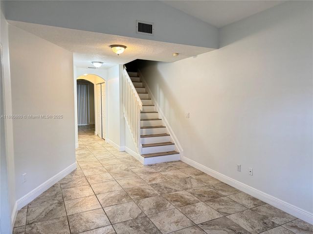 4975 N Tradewinds Ter 601, Dania Beach, FL 33312