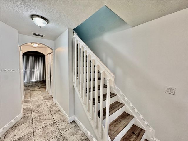 4975 N Tradewinds Ter 601, Dania Beach, FL 33312