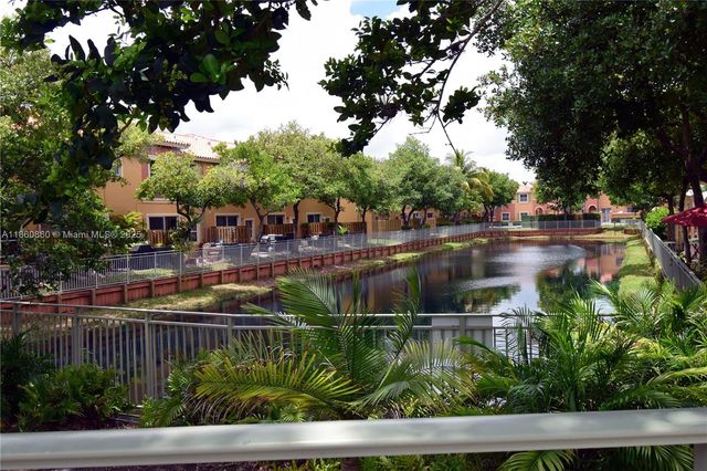 4975 N Tradewinds Ter 601, Dania Beach, FL 33312