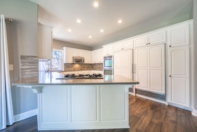 6116 Brassie Way, Redding, CA 96003