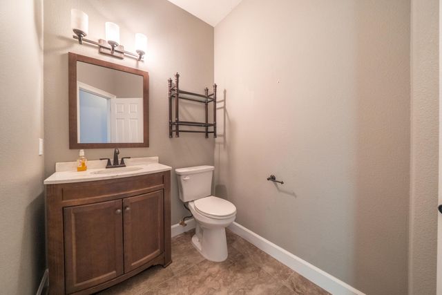 6116 Brassie Way, Redding, CA 96003