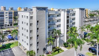 4361 Bay Beach LN 424, Fort Myers Beach, FL 33931