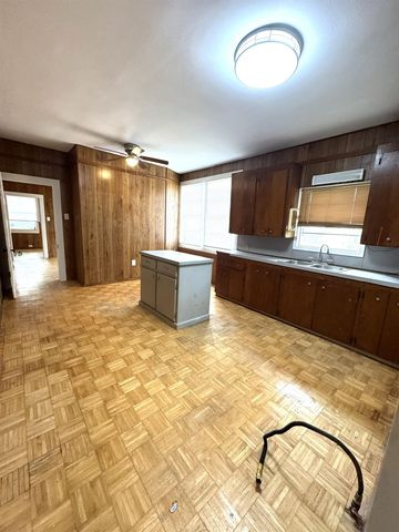 145 Cenac Street, Houma, LA 70364