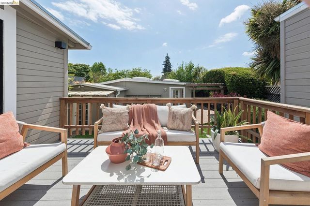 3021 California St, Oakland, CA 94602