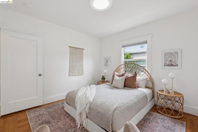 3021 California St, Oakland, CA 94602