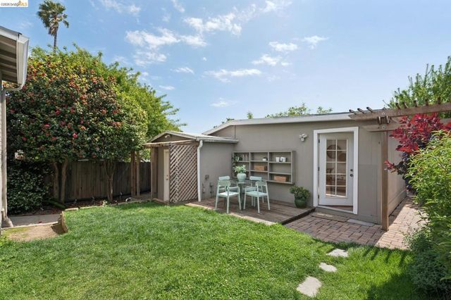 3021 California St, Oakland, CA 94602