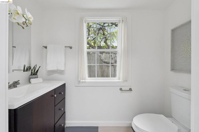 3021 California St, Oakland, CA 94602