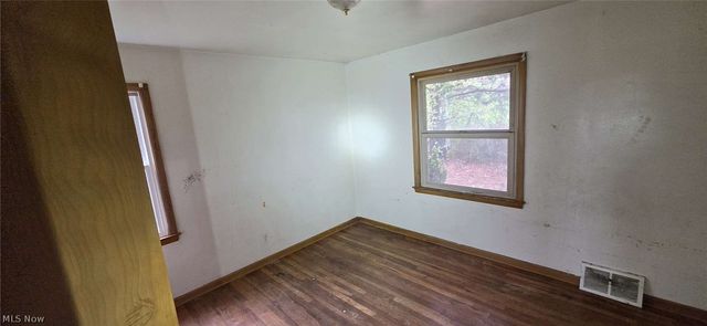 16415 Huntmere Avenue, Cleveland, OH 44110