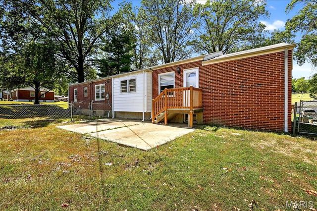 9472 Yorktown Drive, Bellefontaine Nghbrs, MO 63137