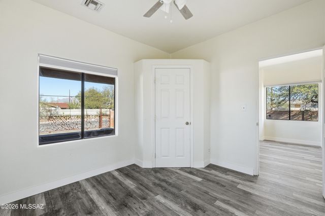 468 E Delano Street, Tucson, AZ 85705