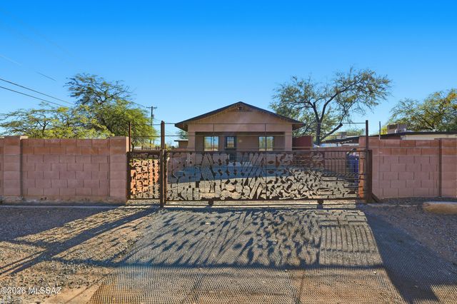 468 E Delano Street, Tucson, AZ 85705