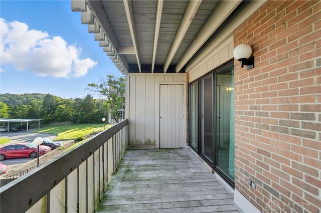 1118 Eagle Feather Circle Apt D, West Carrollton, OH 45449