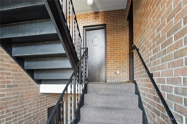 1118 Eagle Feather Circle Apt D, West Carrollton, OH 45449