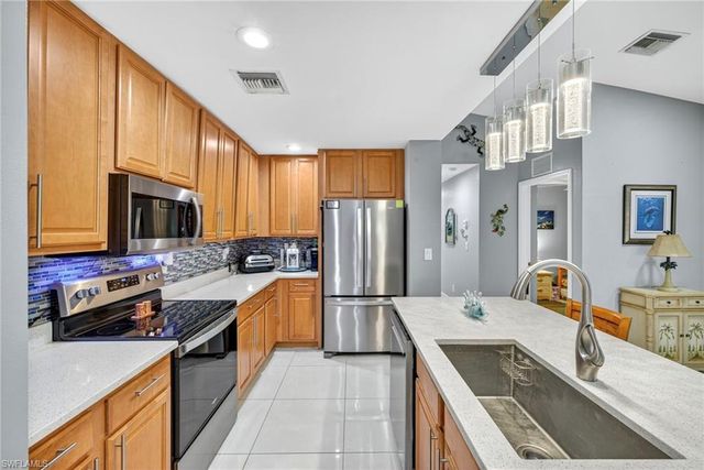 9321 Aegean CIR, Lehigh Acres, FL 33936