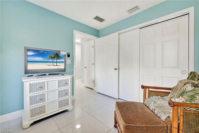 9321 Aegean CIR, Lehigh Acres, FL 33936