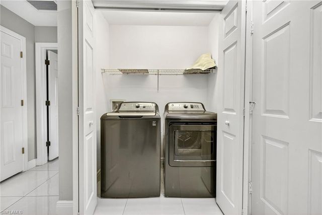 9321 Aegean CIR, Lehigh Acres, FL 33936