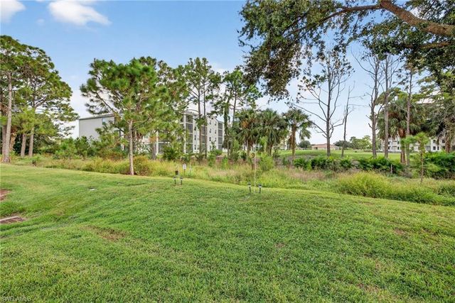 9321 Aegean CIR, Lehigh Acres, FL 33936