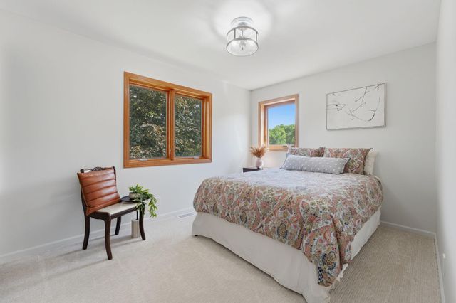 7470 Atherton Way, Eden Prairie, MN 55346