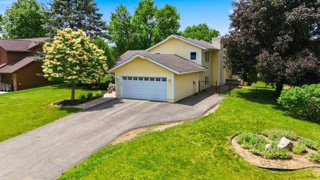 7470 Atherton Way, Eden Prairie, MN 55346