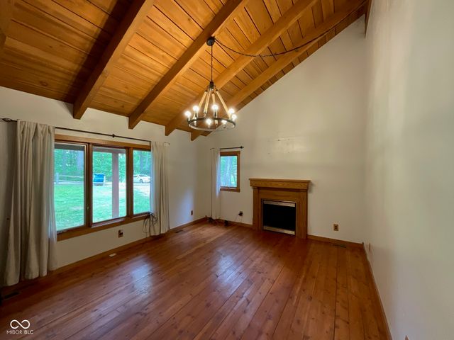 9311 E Heffner Drive, Rockville, IN 47872