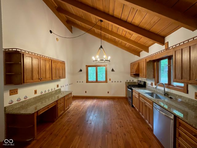9311 E Heffner Drive, Rockville, IN 47872
