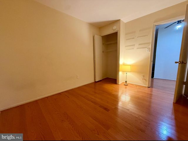 9531 BURDETT RD, Burke, VA 22015