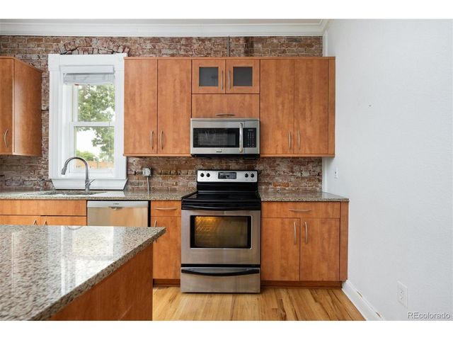 1553 N High St 201, Denver, CO 80218