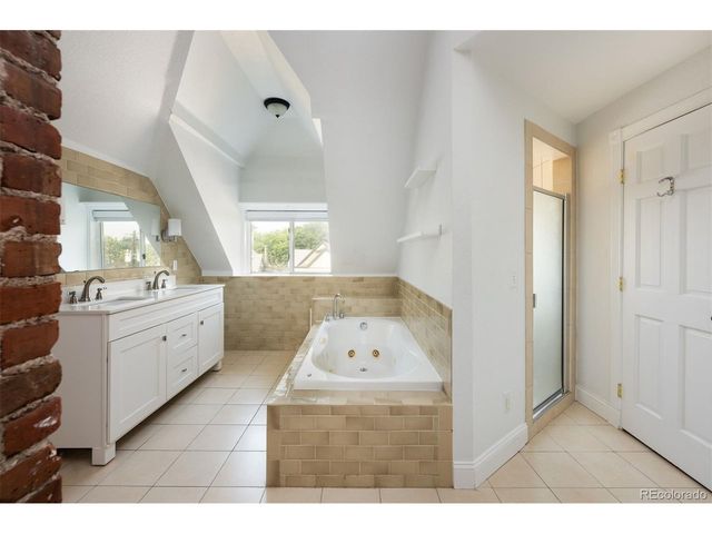 1553 N High St 201, Denver, CO 80218