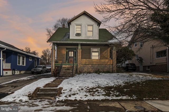 2818 LINGANORE AVE, Baltimore, MD 21234