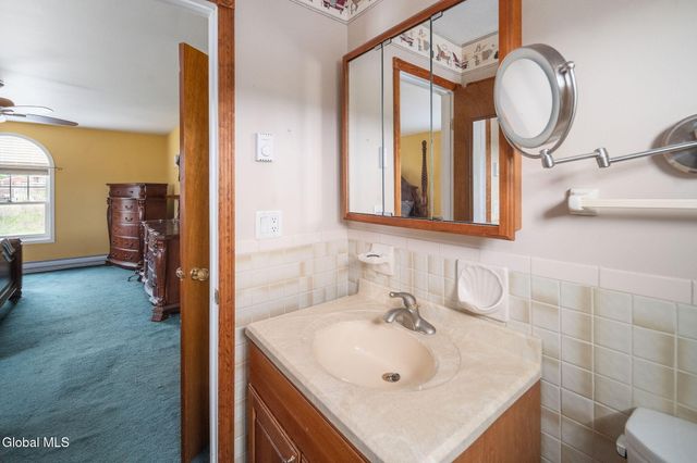 754 NY-30A, Esperance, NY 12035