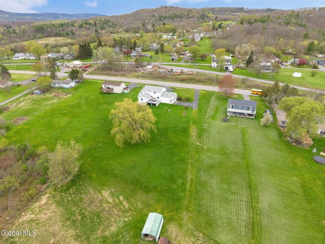 754 NY-30A, Esperance, NY 12035