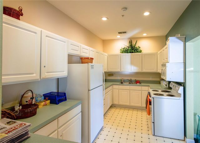 4264 CENTRAL SARASOTA PARKWAY 117, Sarasota, FL 34238