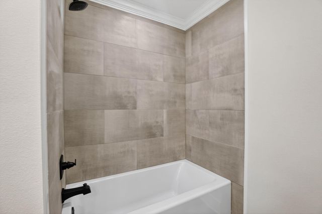 525 Charmaine Drive E, Woodville, TX 75979