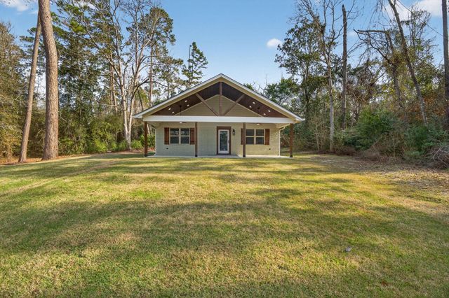 525 Charmaine Drive E, Woodville, TX 75979