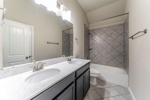 2133 Lake Pine Drive, Little Elm, TX 75068