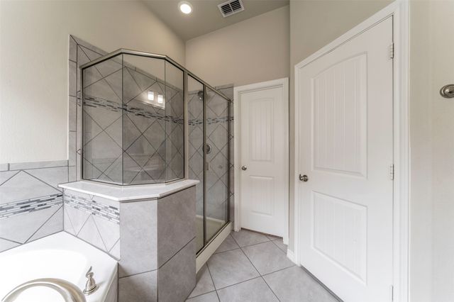 2133 Lake Pine Drive, Little Elm, TX 75068