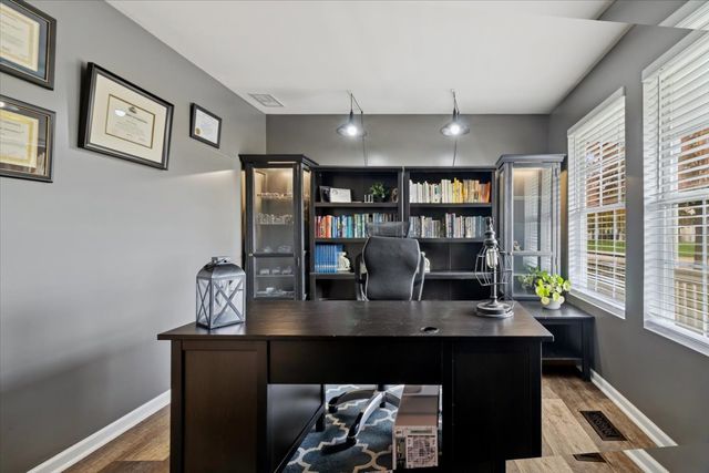 60 Wingate Drive 60, Oswego, IL 60543