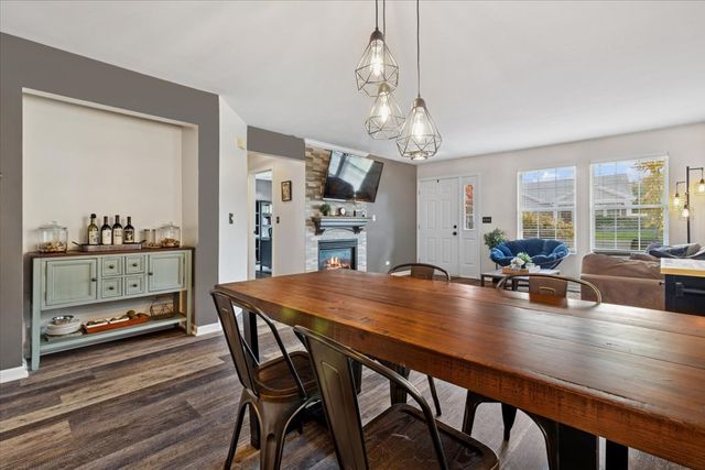 60 Wingate Drive 60, Oswego, IL 60543