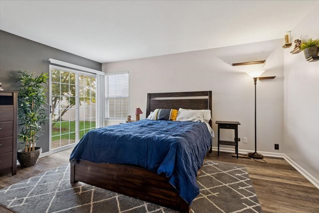 60 Wingate Drive 60, Oswego, IL 60543