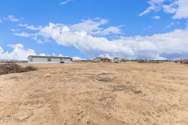 35341 W SUNRISE Drive, Arlington, AZ 85322