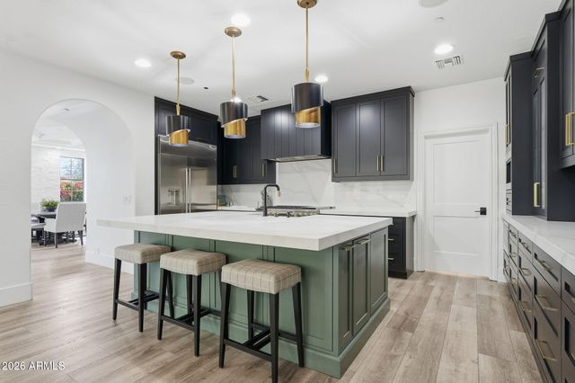 9832 E EDGESTONE Drive, Scottsdale, AZ 85255