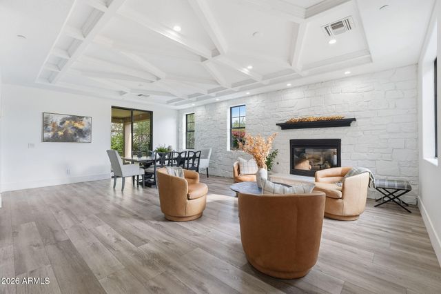 9832 E EDGESTONE Drive, Scottsdale, AZ 85255