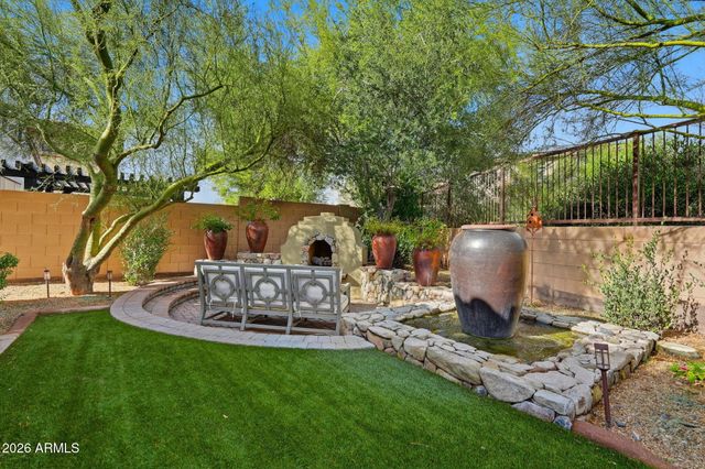 9832 E EDGESTONE Drive, Scottsdale, AZ 85255