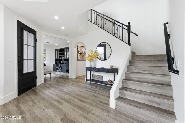 9832 E EDGESTONE Drive, Scottsdale, AZ 85255