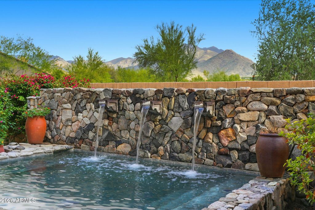 9832 E EDGESTONE Drive, Scottsdale, AZ 85255 — photo 2