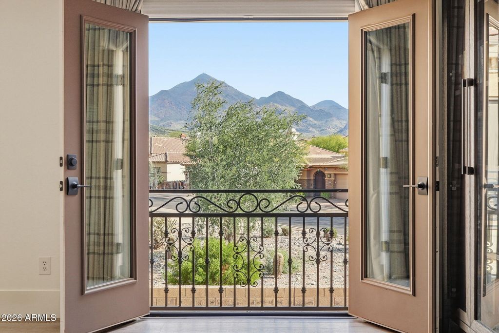 9832 E EDGESTONE Drive, Scottsdale, AZ 85255 — photo 3