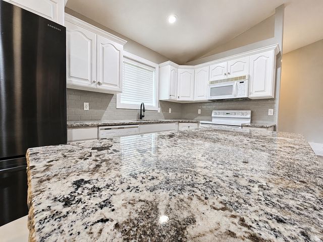 198 N DAKOTA DR, Springville, UT 84663