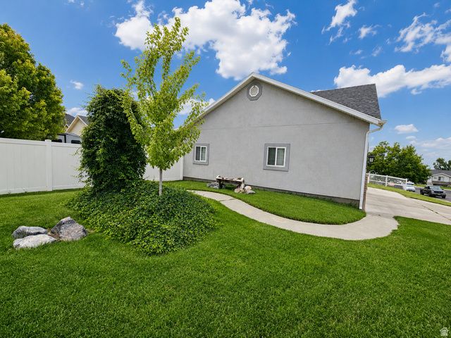 198 N DAKOTA DR, Springville, UT 84663