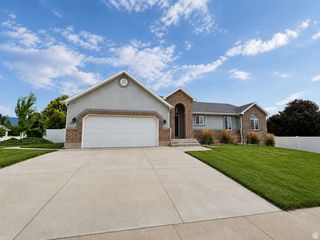 198 N DAKOTA DR, Springville, UT 84663