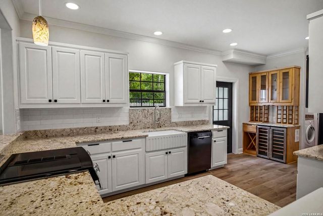 404 OGrady St, Boerne, TX 78006